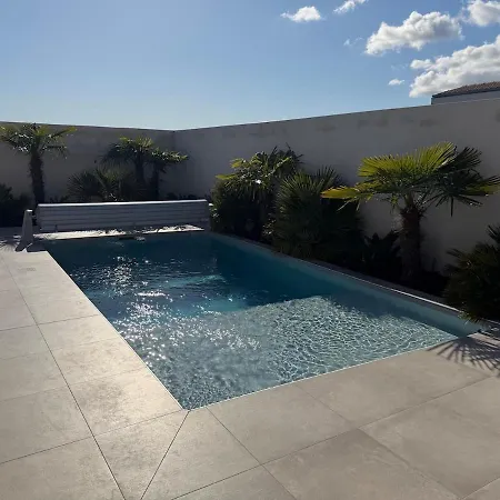 ღ Elegancia - Maison Familiale Piscine & Parking * Dompierre-sur-Mer